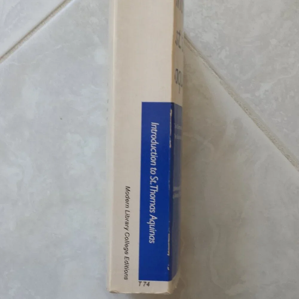 Introduction to St. Thomas Aquinas softback book